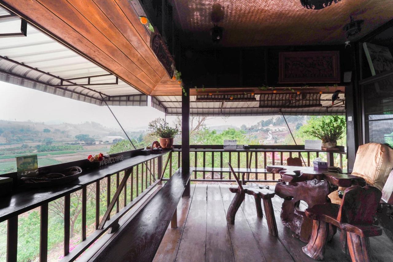 Oyo 758 Phufatara Resort Ban Mae Khachan Exterior photo